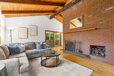 10 Lowell Dr, Stow, MA 01775 - Photo 9