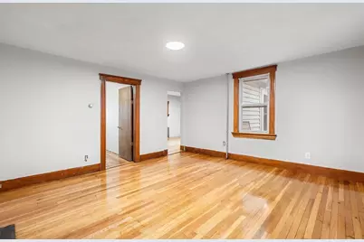 13 Oxford St, Lynn, MA 01902 - Photo 13