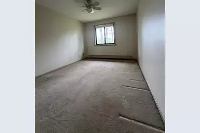655 W Lowell Ave #14, Haverhill, MA 01832 - Photo 7