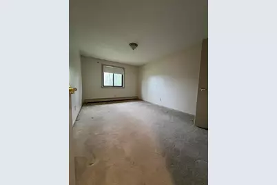 655 W Lowell Ave #14, Haverhill, MA 01832 - Photo 11