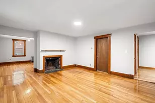 13 Oxford St, Lynn, MA 01902 - Photo 11