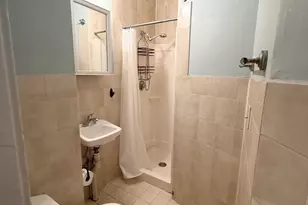 70 Revere St, Boston, MA 02114 - Photo 15
