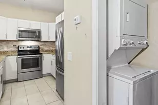 47 Bradford Commons Ln, Braintree, MA 02184 - Photo 13