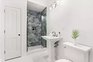 14 Liana St, Woburn, MA 01801 - Photo 19