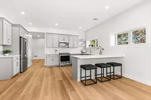 14 Liana St, Woburn, MA 01801 - Photo 21