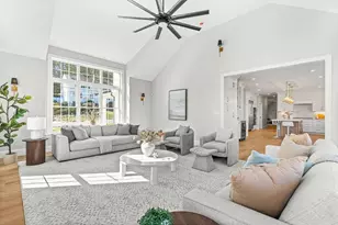 14 Liana St, Woburn, MA 01801 - Photo 5