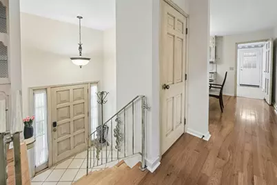 19 Hickory Drive, Worcester, MA 01609 - Photo 3