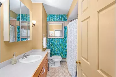 464 Bank #9, Fall River, MA 02720 - Photo 11