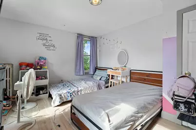 19 Suffolk St, Springfield, MA 01109 - Photo 19