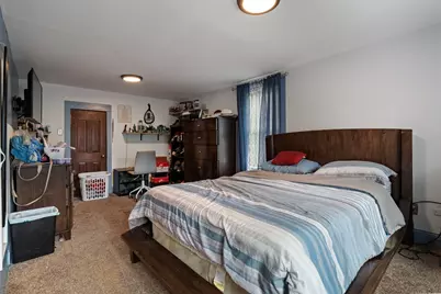 19 Suffolk St, Springfield, MA 01109 - Photo 11