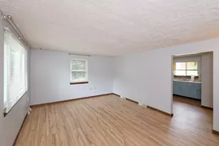 41 West St, Milford, MA 01757 - Photo 5
