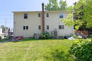 41 West St, Milford, MA 01757 - Photo 33