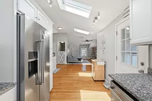 16 Billows St, Winthrop, MA 02152 - Photo 5