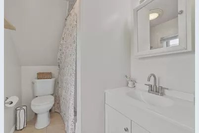 45 Nichols St, Gardner, MA 01440 - Photo 17