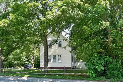 207 N Central St, East Bridgewater, MA 02333 - Photo 3