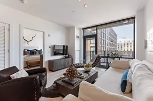 32 Traveler St, Boston, MA 02118 - Photo 1