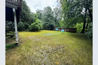 138 Sunset Ave, Amherst, MA 01002 - Photo 3