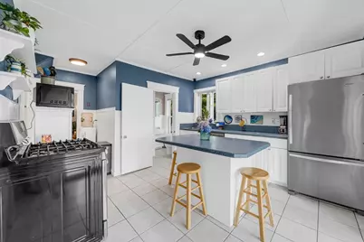 234 Elm St, Amesbury, MA 01913 - Photo 7