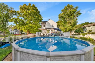 234 Elm St, Amesbury, MA 01913 - Photo 23