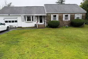164 N Broadway, Haverhill, MA 01832 - Photo 1