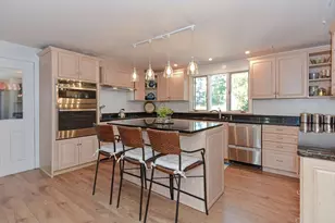 88 Perry Rd, Falmouth, MA 02556 - Photo 3