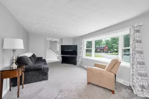 25 Foxtail Rd, Hanover, MA 02339 - Photo 7