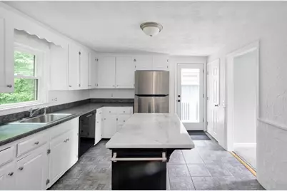 25 Foxtail Rd, Hanover, MA 02339 - Photo 7