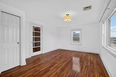 34 Bay View St, Quincy, MA 02169 - Photo 13