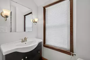 34 Bay View St, Quincy, MA 02169 - Photo 15