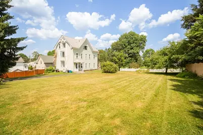 18 Steele St, Worcester, MA 01607 - Photo 11