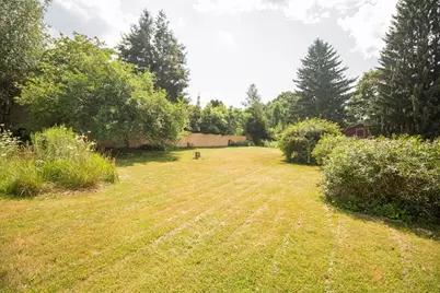 18 Steele St, Worcester, MA 01607 - Photo 19