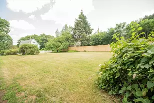 18 Steele St, Worcester, MA 01607 - Photo 15