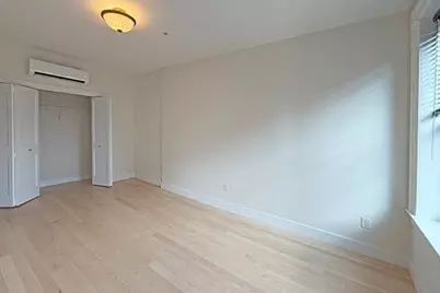105 Paige #401, Lowell, MA 01852 - Photo 3