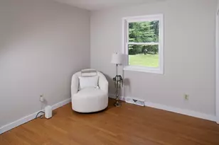 133 Pleasant St, Plympton, MA 02367 - Photo 13