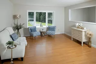 133 Pleasant St, Plympton, MA 02367 - Photo 5