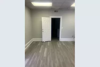 20 Cottage St, Brockton, MA 02301 - Photo 7