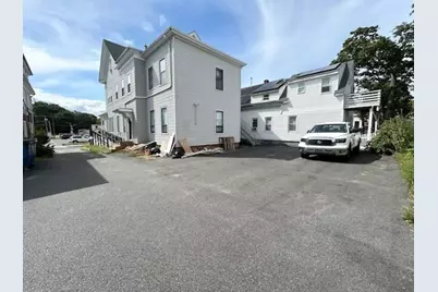 20 Cottage St, Brockton, MA 02301 - Photo 5