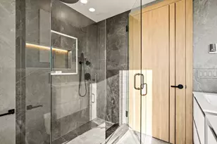 388 Washington St, Quincy, MA 02169 - Photo 21