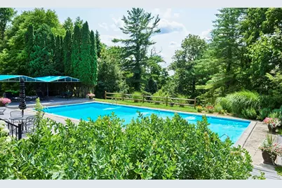 11 Prospect Hill #8, Stockbridge, MA 01262 - Photo 5