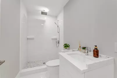 199 Havre St #1, Boston, MA 02128 - Photo 13