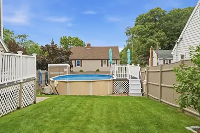 74 Maplewood Rd, Lynn, MA 01904 - Photo 29