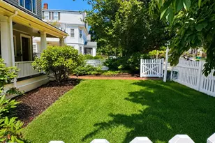 47 Clark St, Newton, MA 02459 - Photo 3