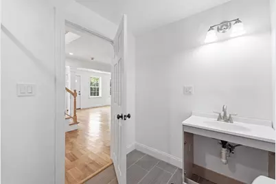 26 Parallel St, Salem, MA 01970 - Photo 15