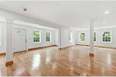 26 Parallel St, Salem, MA 01970 - Photo 13
