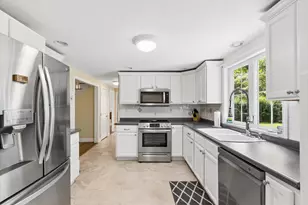 30 Kratz Ave, Attleboro, MA 02703 - Photo 11