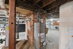 196 N Main St, Leominster, MA 01453 - Photo 37
