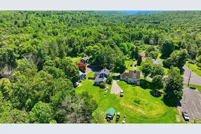 1572 Main Rd, Granville, MA 01034 - Photo 31