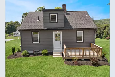 35 Richardson Rd, Fitchburg, MA 01420 - Photo 5