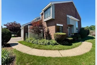 272 Greenbrook Drive #272, Stoughton, MA 02072 - Photo 3