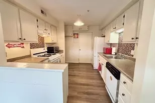 272 Greenbrook Dr, Stoughton, MA 02072 - Photo 11